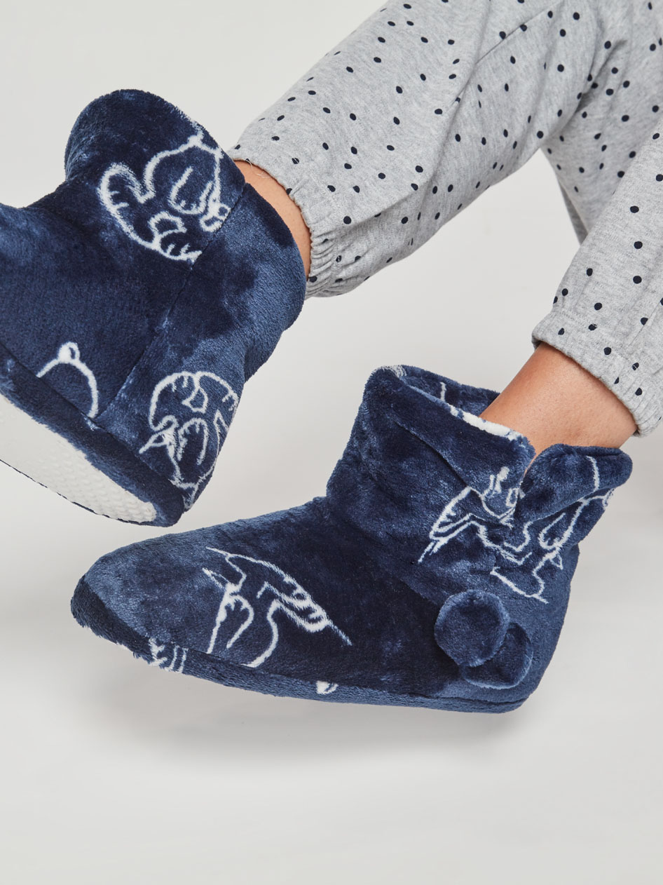 zapatillas-de-casa-tipo-bota-snoopy1630311768515903150